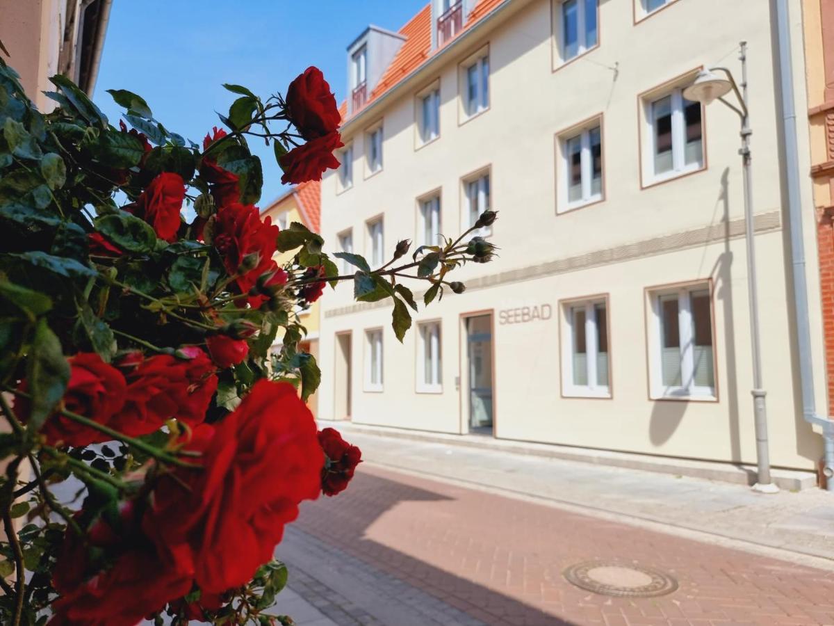 Ferienwohnungen Haus Seebad Ueckermuende Екстериор снимка