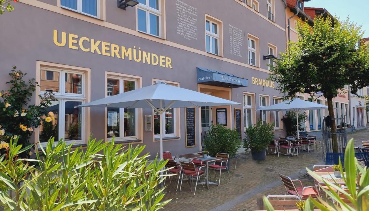 Ferienwohnungen Haus Seebad Ueckermuende Екстериор снимка